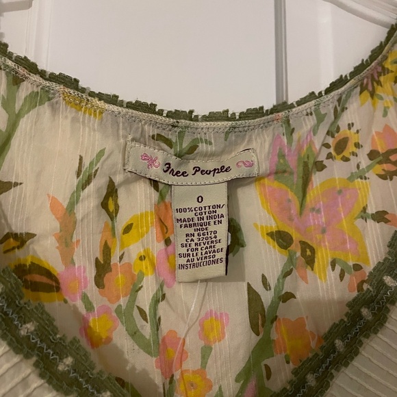 New with tags- Free People top - Picture 3 of 6